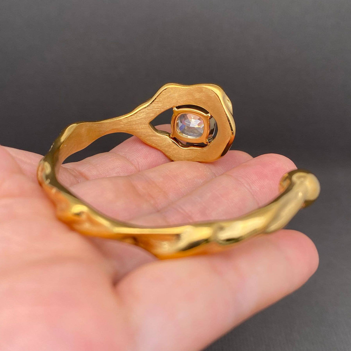 Zircon Inlaid 18K Gold Plated Stainless Steel Cuff - FGS